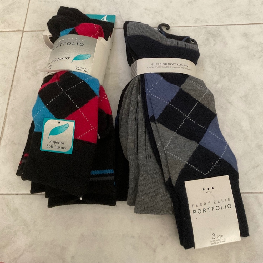 Perry Ellis Men’s 2 Sets of Socks *NWT*